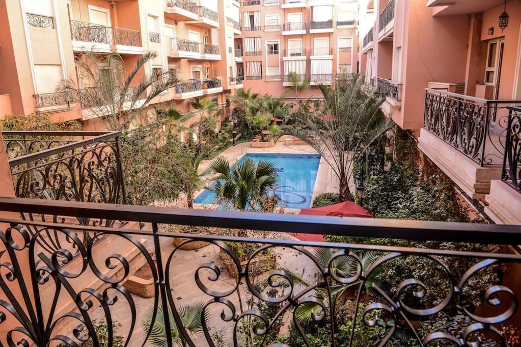 Beautiful, Great Equipped 122 M Holiday Apartment Near Majorelle Garden And Gueliz With Pool Views And A Large Balcony And Terrace Marakeş Dış mekan fotoğraf