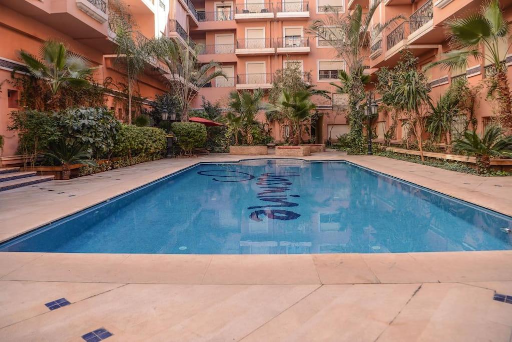 Beautiful, Great Equipped 122 M Holiday Apartment Near Majorelle Garden And Gueliz With Pool Views And A Large Balcony And Terrace Marakeş Dış mekan fotoğraf