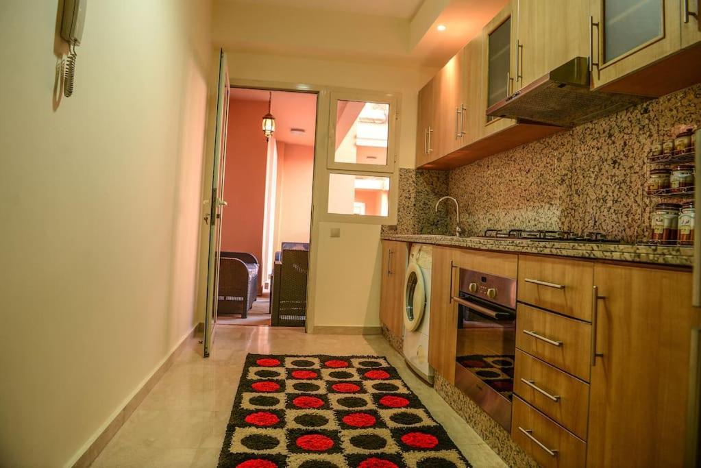 Beautiful, Great Equipped 122 M Holiday Apartment Near Majorelle Garden And Gueliz With Pool Views And A Large Balcony And Terrace Marakeş Dış mekan fotoğraf