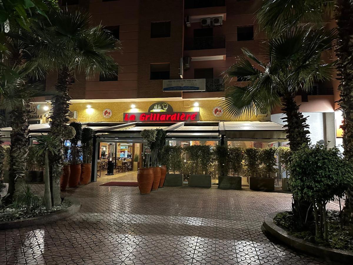 Beautiful, Great Equipped 122 M Holiday Apartment Near Majorelle Garden And Gueliz With Pool Views And A Large Balcony And Terrace Marakeş Dış mekan fotoğraf