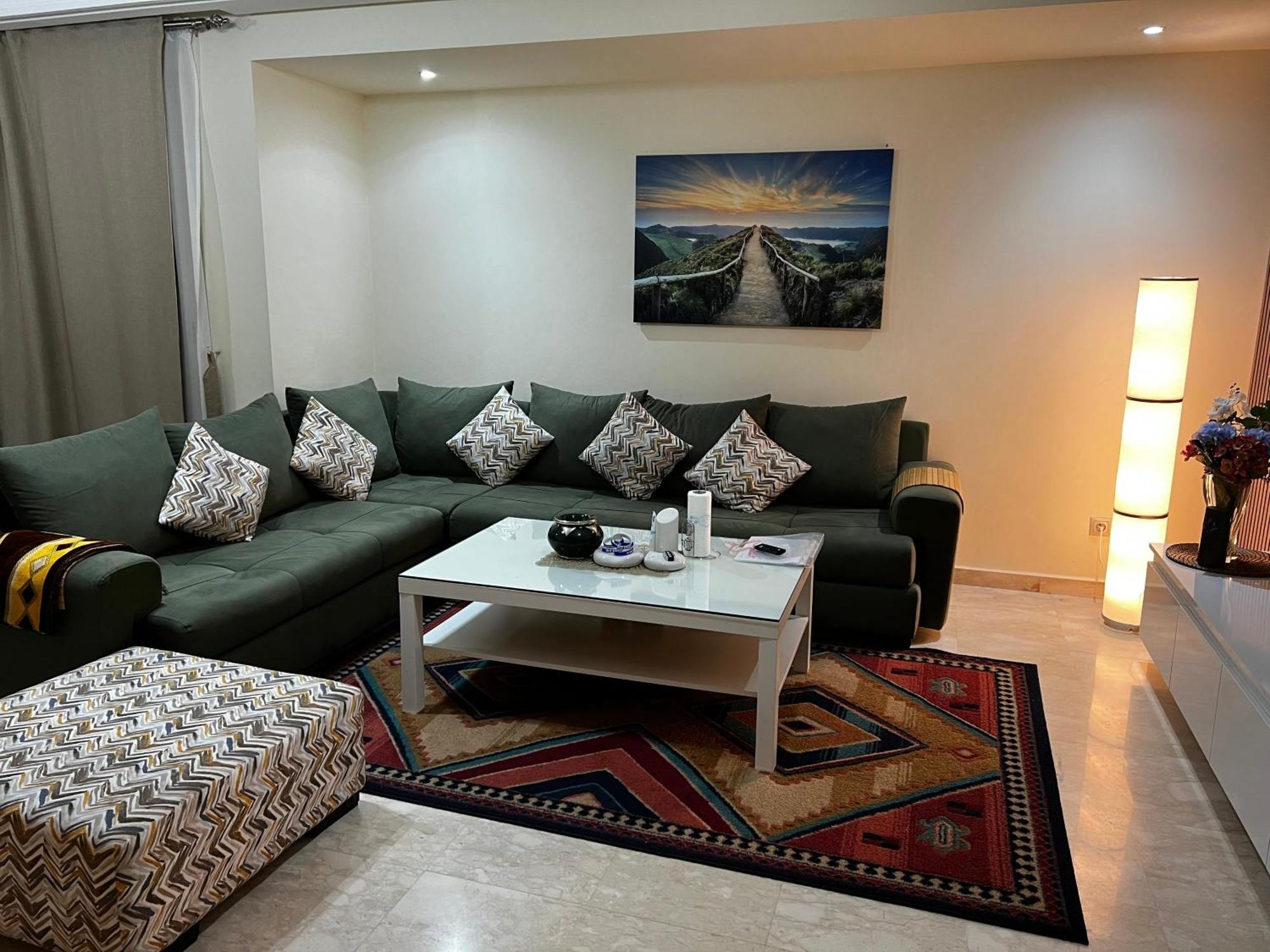 Beautiful, Great Equipped 122 M Holiday Apartment Near Majorelle Garden And Gueliz With Pool Views And A Large Balcony And Terrace Marakeş Dış mekan fotoğraf